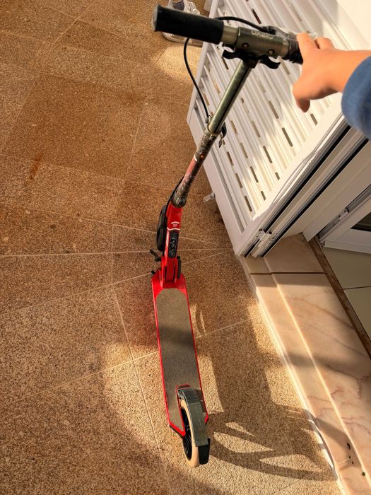 Trotinete dobrável em bom estado