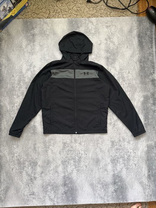 Куптка вітровка Under Armour