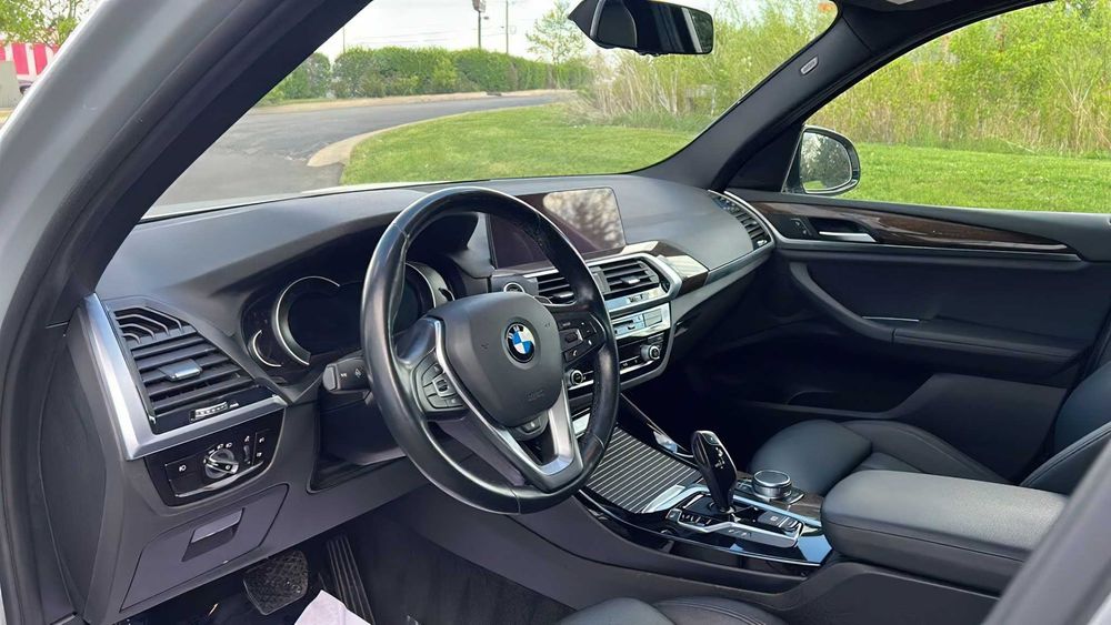 BMW X3 xDrive30i      2018