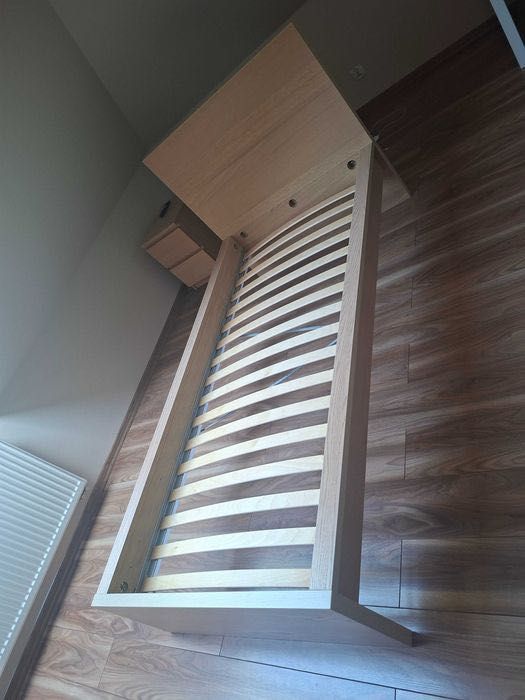 Łóżko 90x200cm Model MALM IKEA + szafka nocna
