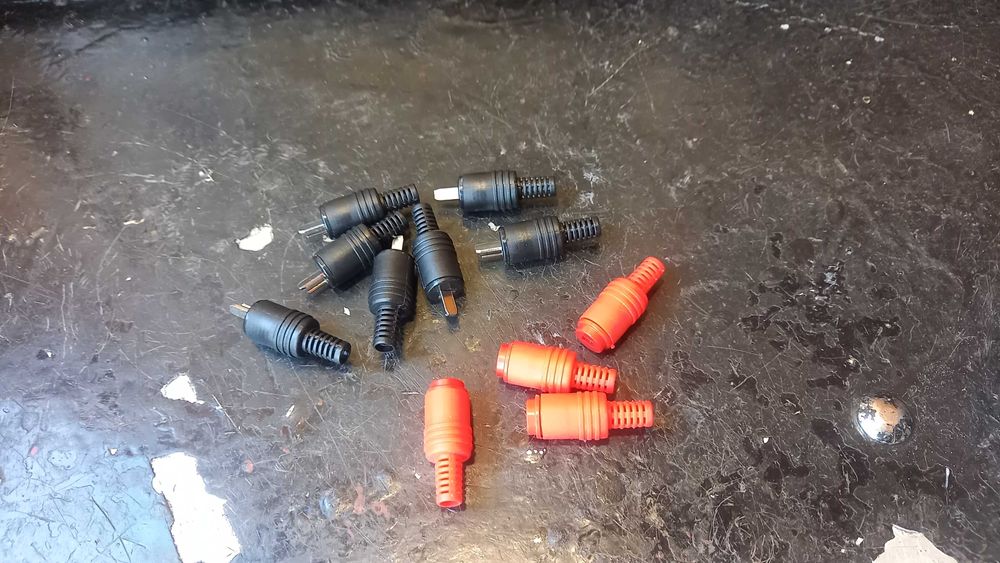 РАЗЪЕМ "ТОЧКА - ТИРЕ" Штекер колоночный 2 pin,HQ, кабель под винт