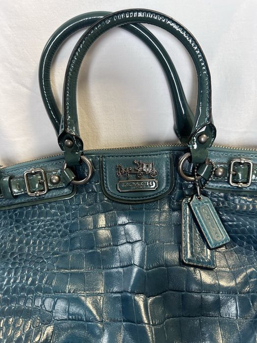 Жіноча сумка Coach, шкіра
