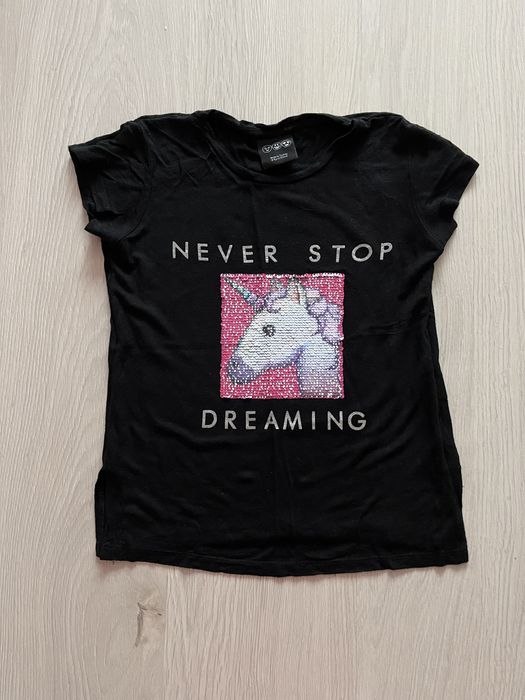 Футболка,Розмір 134, з блискітками для дівчинки YD