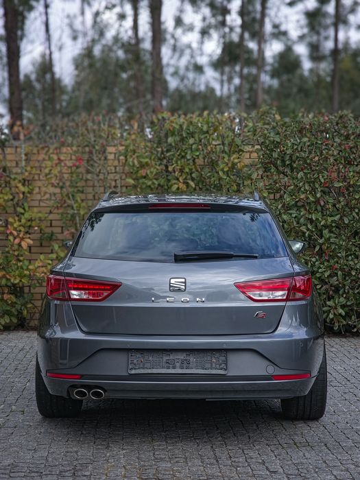 Seat Leon FR 2.0 TDI 184 * Teto Panorâmico *