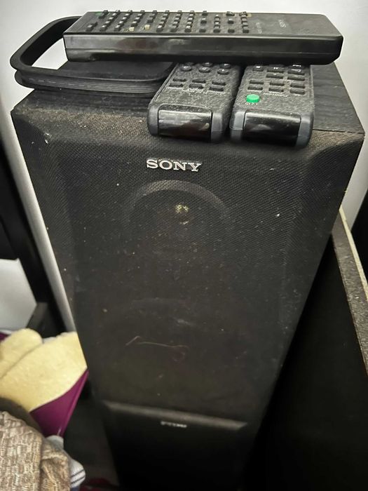 Toca Vinil / CD/ Cassete Sony em ótimo estado