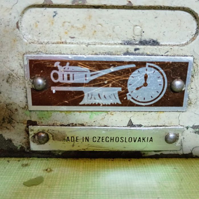 Maszyna do szarfowania skóry, ścieniarka