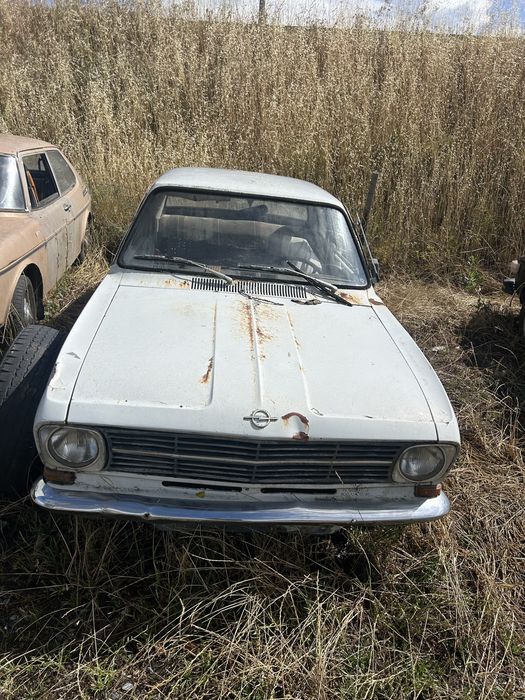 Carros antigos para restauro