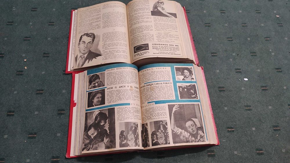 24 Revistas Espanholas Chicas encadernadas em 2 Volumes - Anos 50