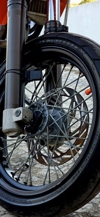 KTM 520 EXC 1999 - Projeto Supermoto Inacabado