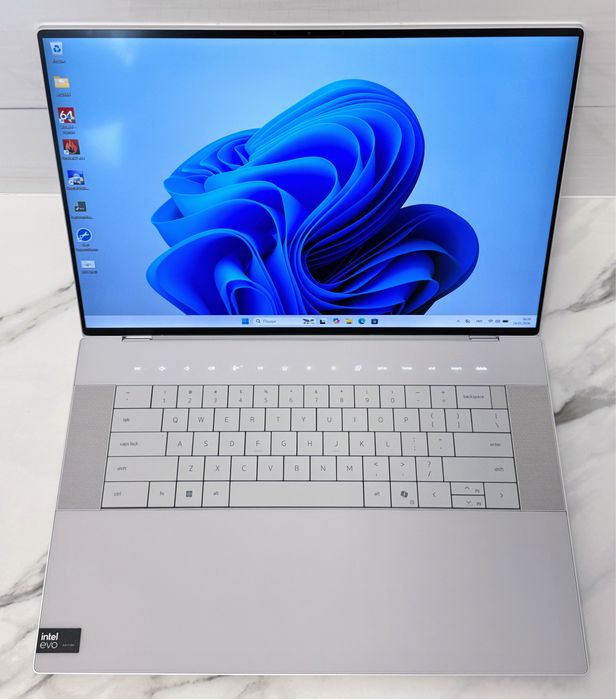 Dell XPS 9640 16"FHD+|Ultra 7-155H|16GB|1TB SSD|RTX 4050|АКБ 4%