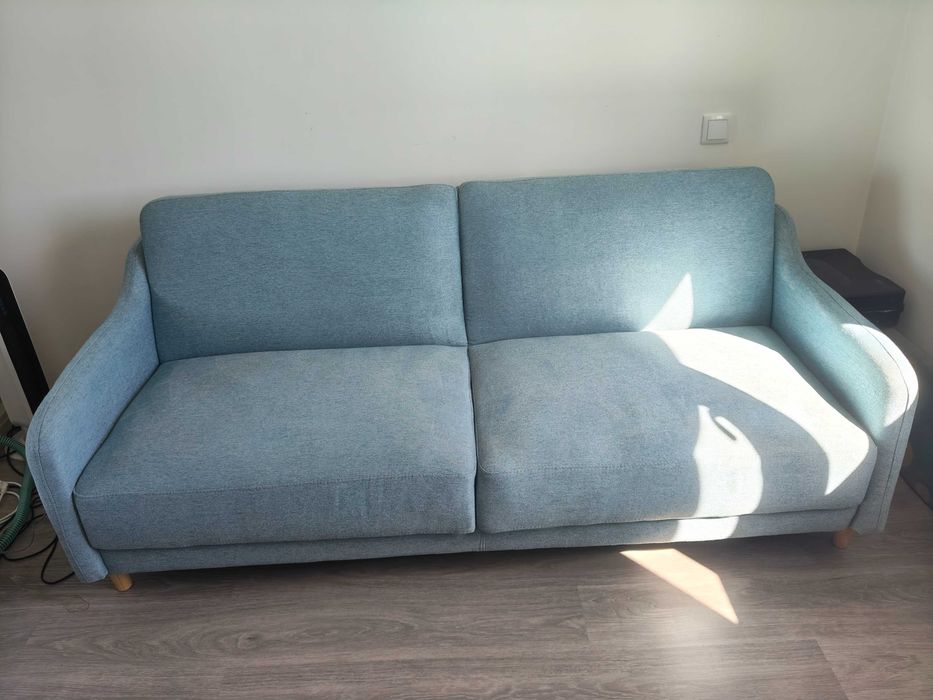 Sofá cama azul