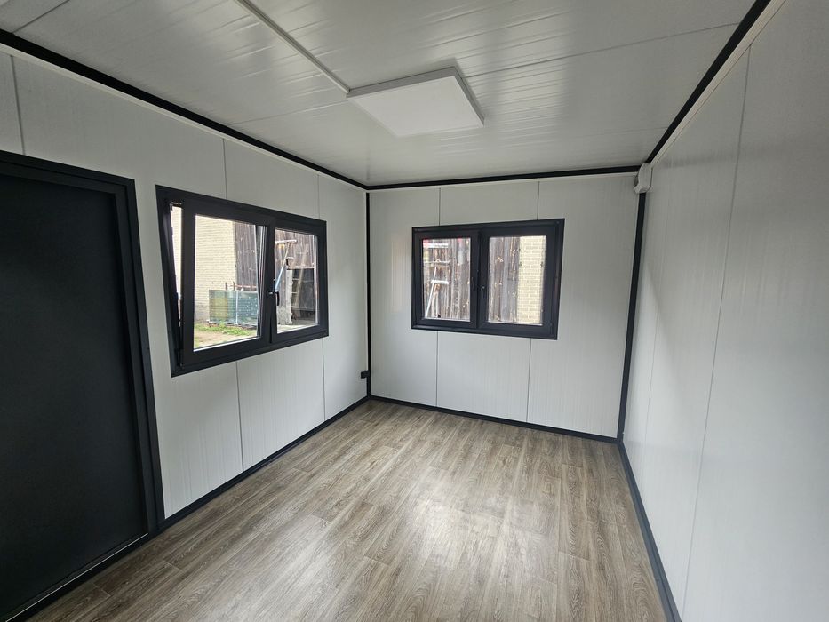 Pawilon/domek/biuro/kiosk