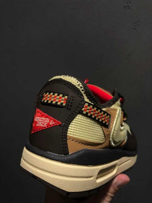 Air Max 87 x Travis Scott Cactus Jack Baroque Brown
