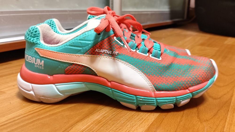 Продам жіночі бігові  кросівки оригіналі Puma Mobium Elite Speed