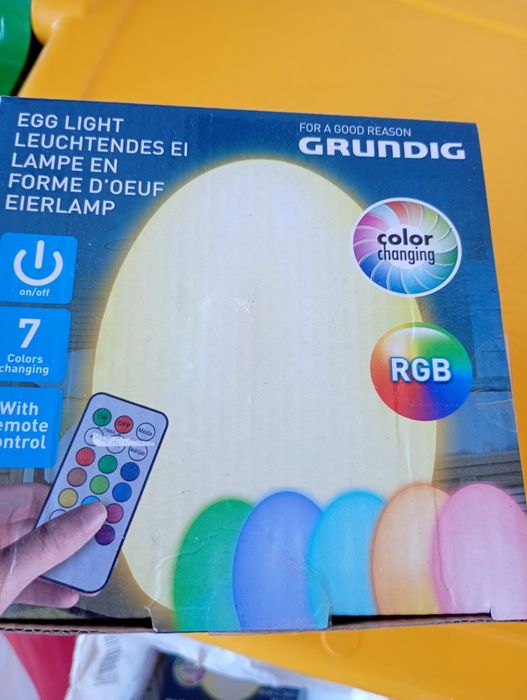 Candeeiro ovo Grundig led