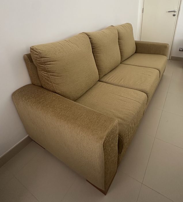 Sofá em Bom Estado