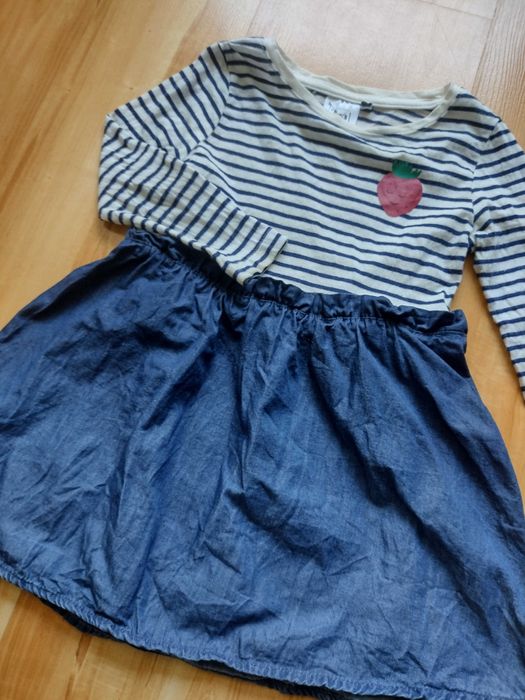 Sukienka dziewczęca