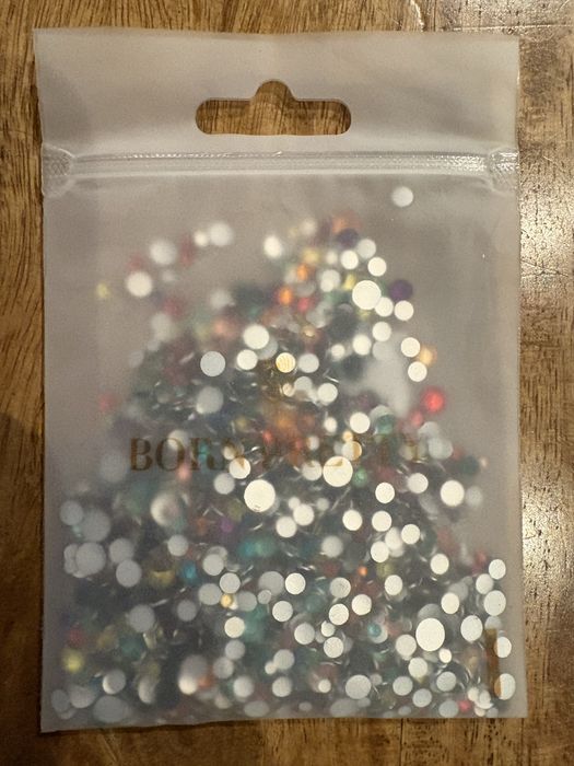 Kolorowe cyrkonie born pretty