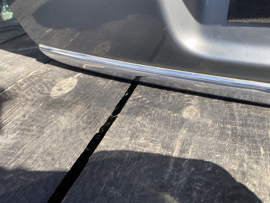 Кришка багажника Пассат б6 Ляда Passat B6 b6 Кляпа