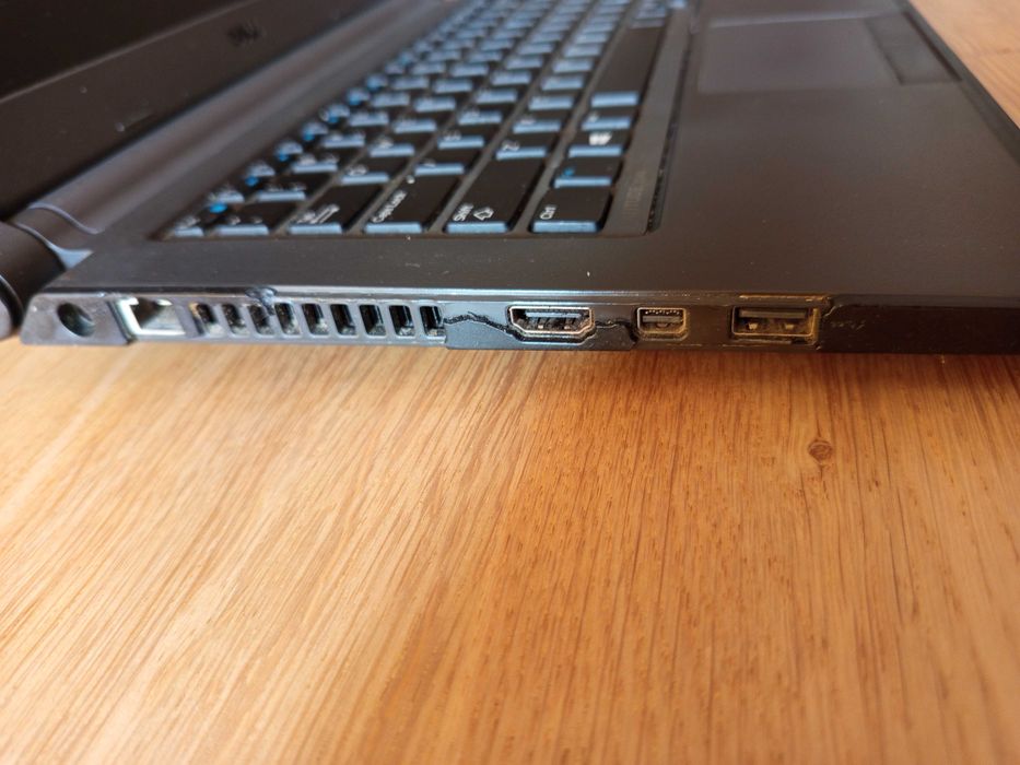 Dell Latitude 3340 z bardzo wytrzymałą baterią