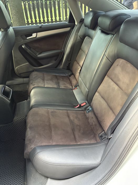 AUDI A4 B8 2011 2.0TDI