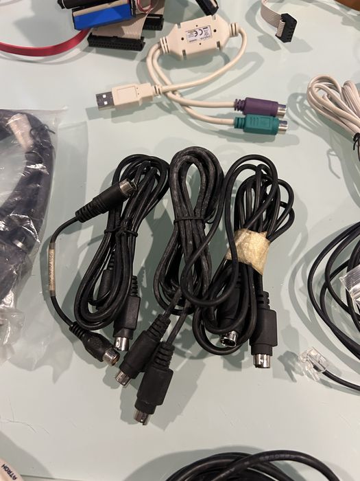 Cabo Alimentação / Rede / Telefone / TV / Som / Adaptadores / VGA