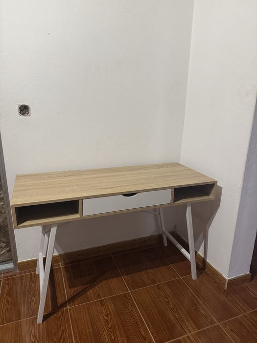Secretária se escritorio