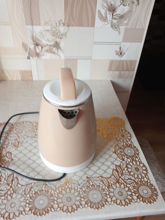 Электрочайник  не рабочий.