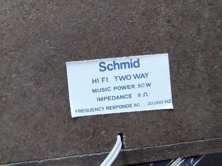 Colunas da marca Schmid