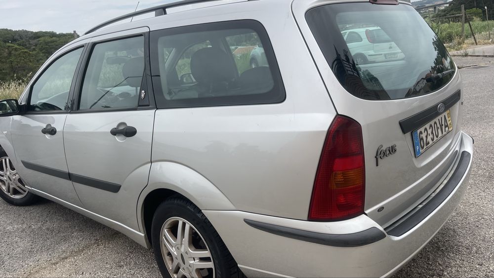 Ford Focus 1.8 TDCI GUIA 2003 AC
