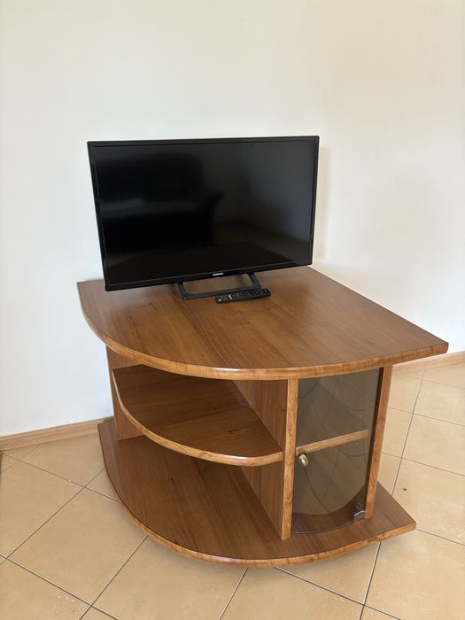 Szafka narożna pod telewizor