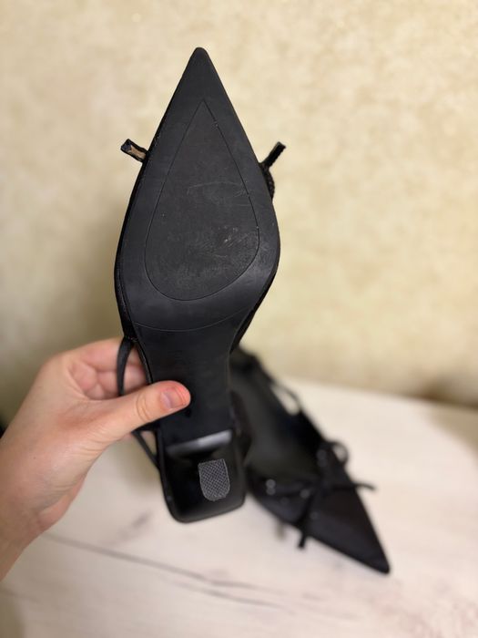 Жіночі туфлі z a r a 39/38