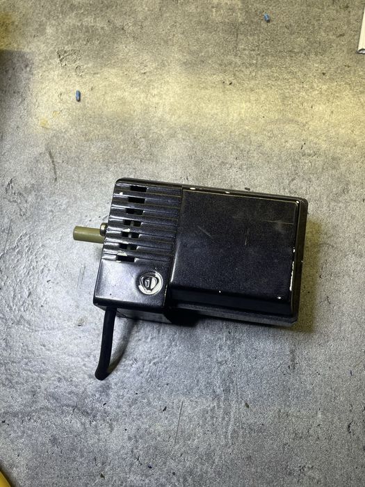 Silnik od maszyny do szycia