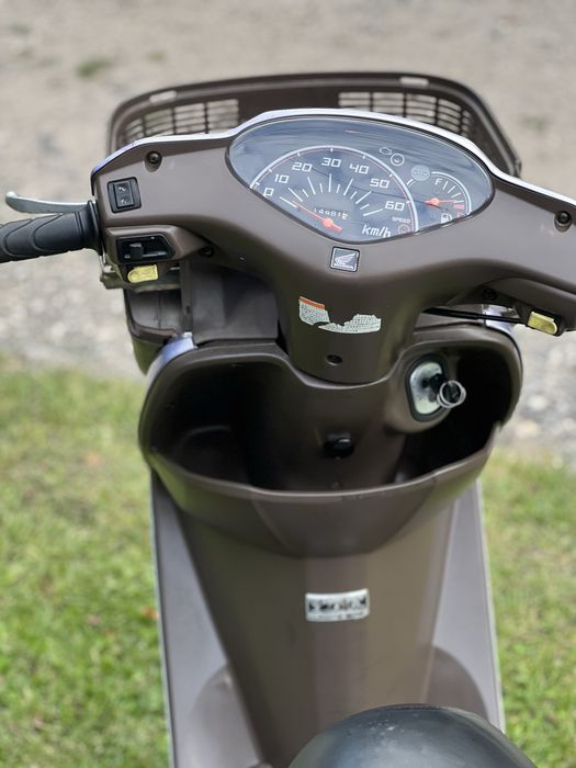 Скутер з японії Honda Dio 68 Cesta з контейнера