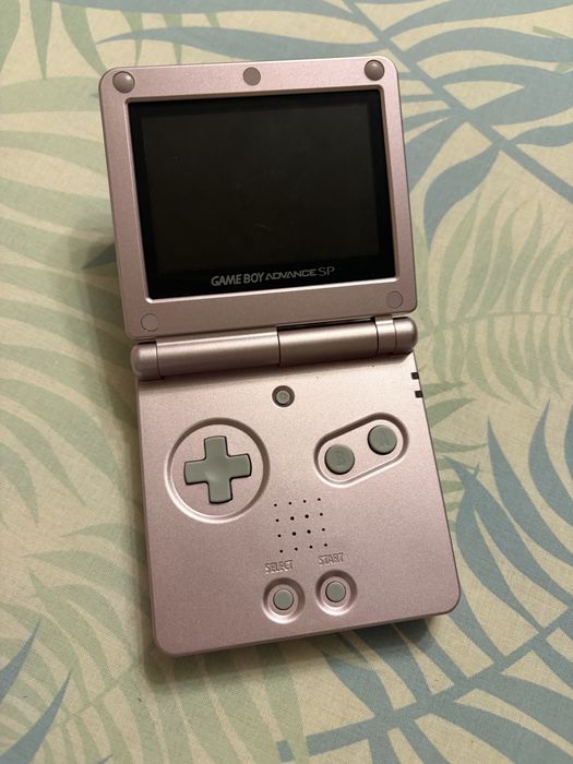 Nintendo GameBoy Advance SP