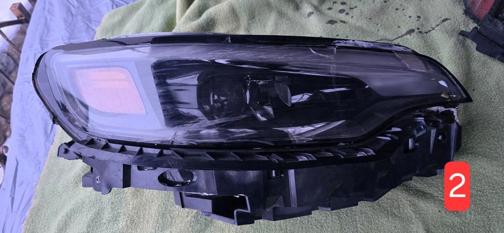 Фари Jeep cherokee 19+ рестайл