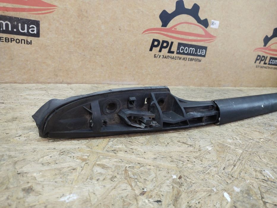 Honda Odyssey 2005-2010 Рейлинг крыши правый 75272-SHJ-A210