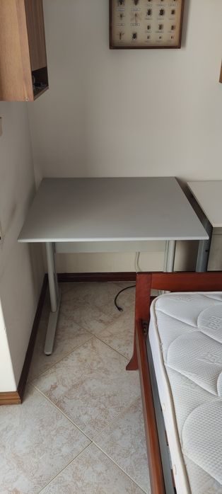 Secretária 80 por 80