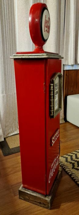 Armário estilo vintage para guardar CD's ou outros