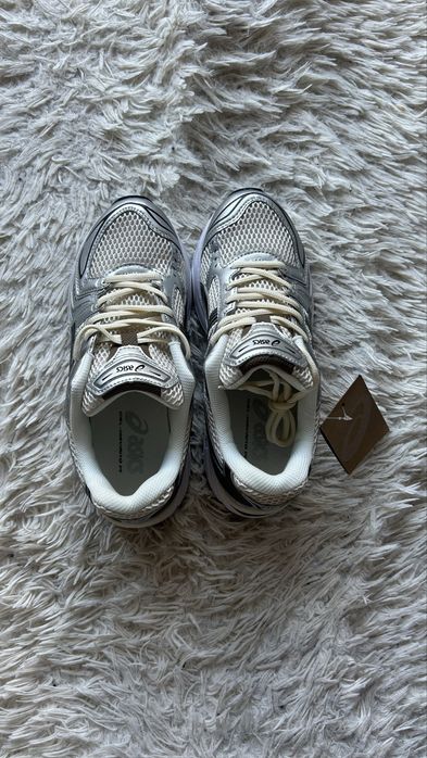 Asics Kayano 14