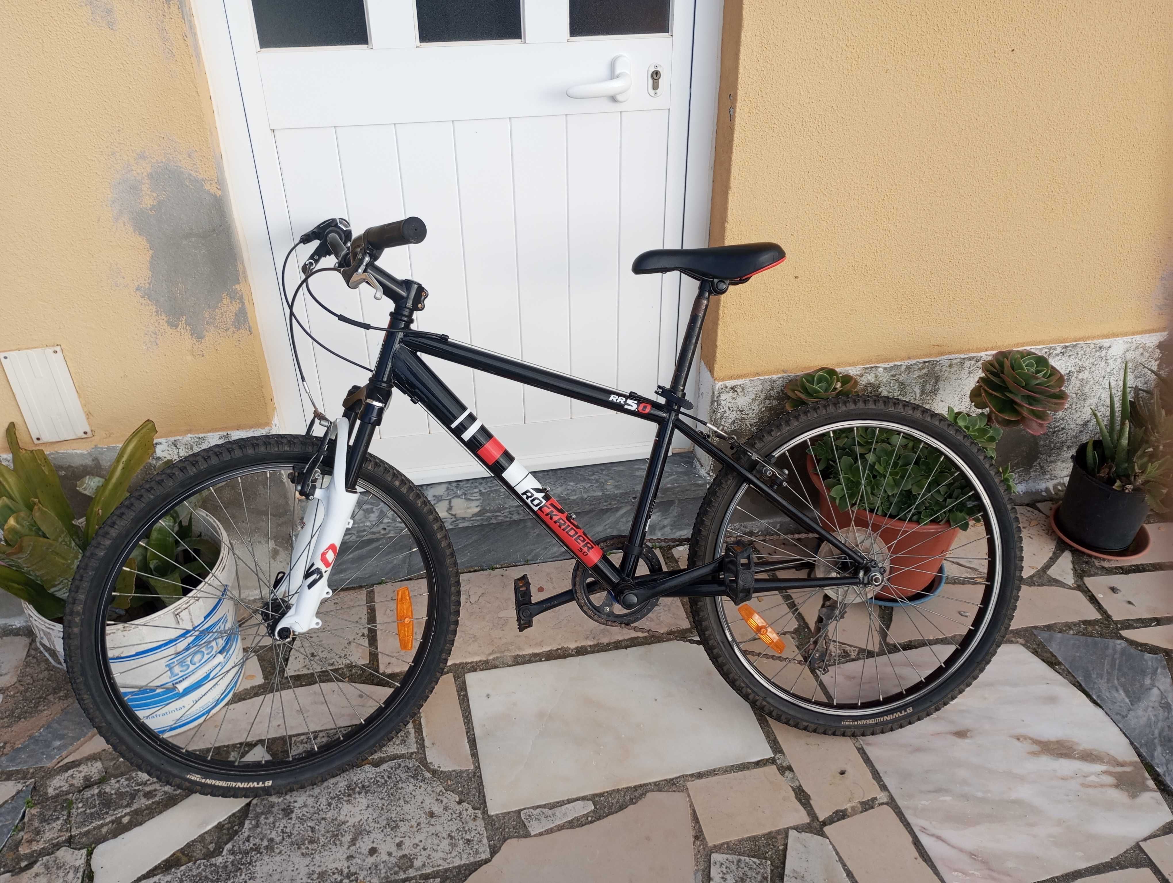 Rockrider 5.0 best sale mountain bike