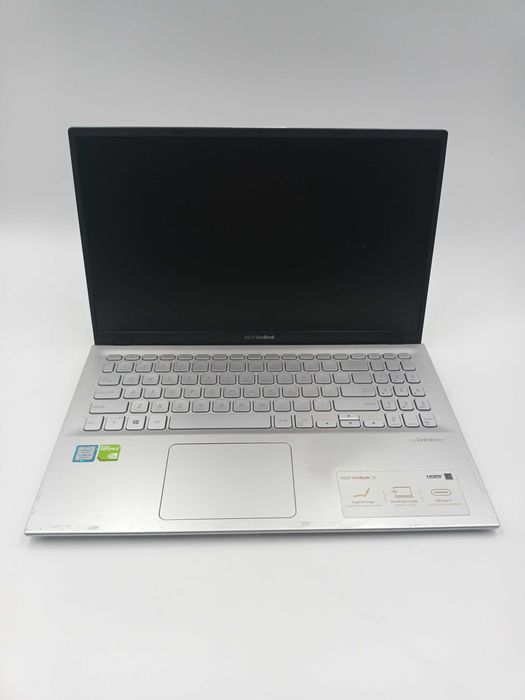 Ultrabook ASUS VivoBook R564U