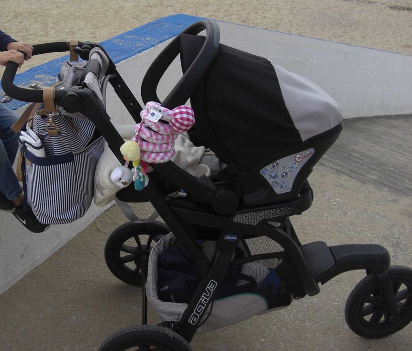 Chicco Trio Active 3 Top como novo! com OFERTA de base ISOFIX nova!!