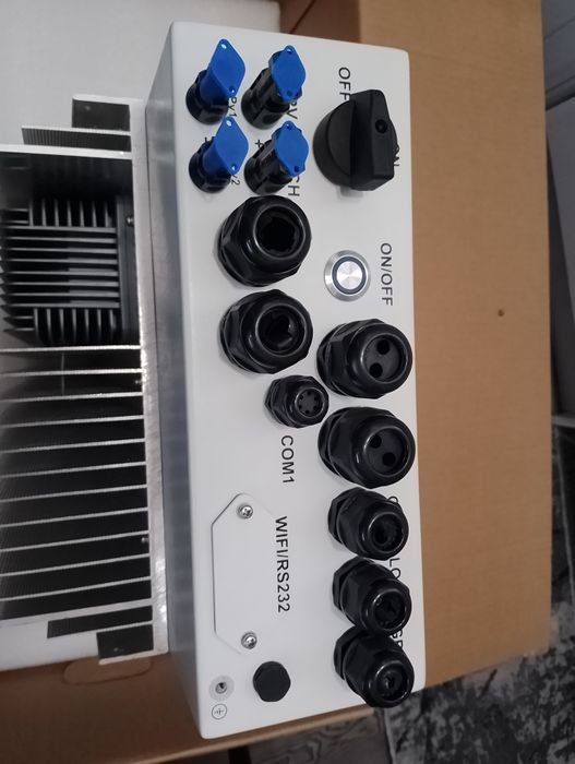 Гібридний інвертор Deye Sun-6k-SG05LP1-EU Wifi