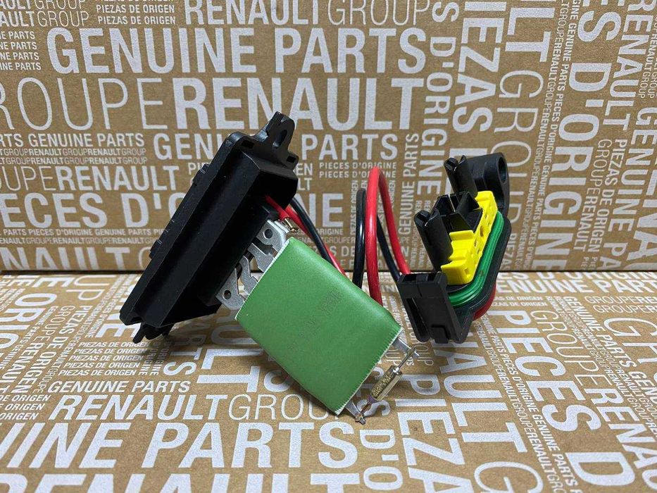 резистор печки на рено меган 2 сценік 2