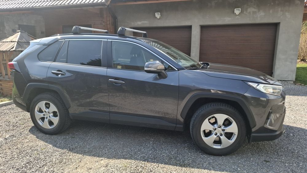 Toyota RAV 4 SUV