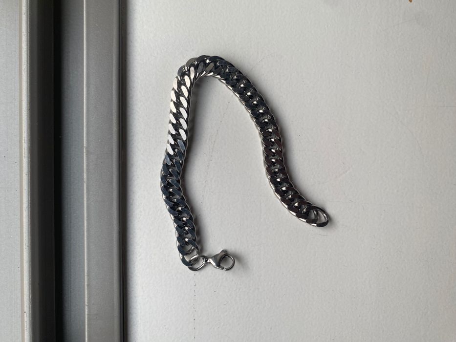 Pulseira de aço nova