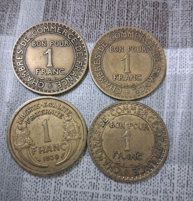 Lote de 4 moedas francesas antigas 1 franco