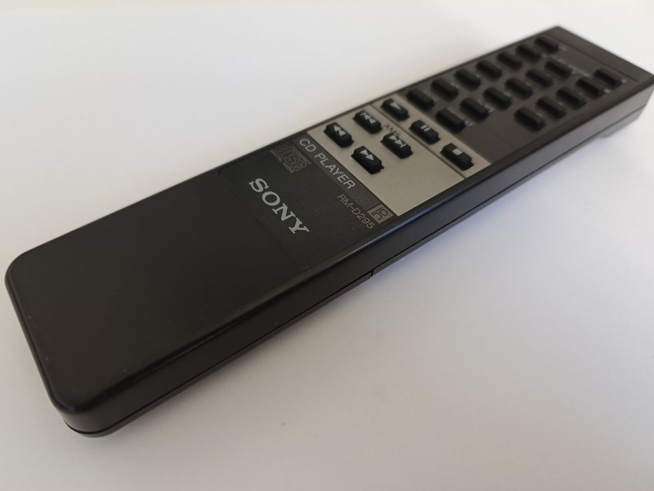 Sony RM-D295 pilot do CD SONY. Oryginał.