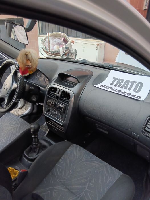 Vendo Mitsubishi Carisma 2000